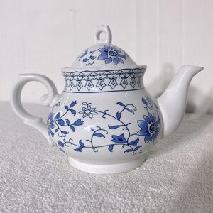 Vintage Blue White Floral Print Ceramic Teapot